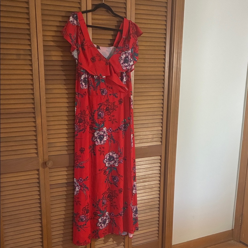 SHEIN Red Floral Maxi Dress